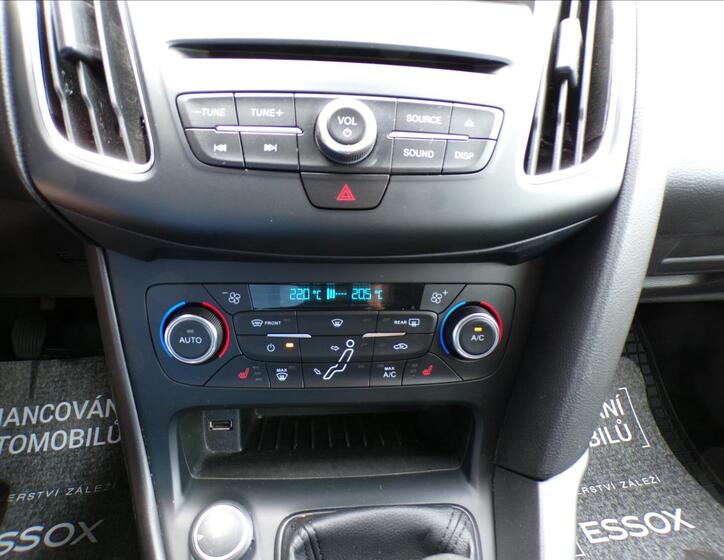 Ford Focus 11