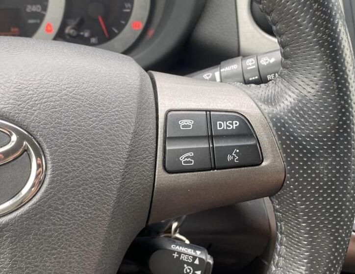 Toyota RAV4 19