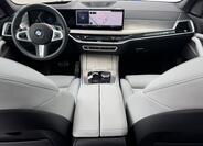 BMW X5 8