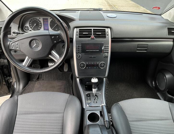 Mercedes-Benz Třídy B 12