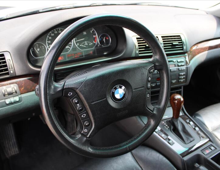 BMW Řada 3 13