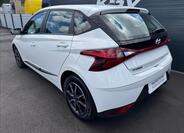Hyundai i20 9