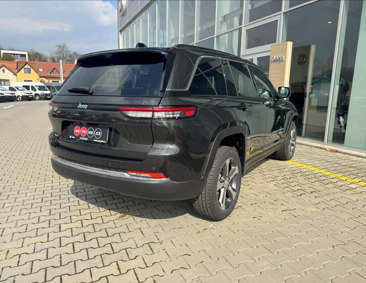 Jeep Grand Cherokee 7