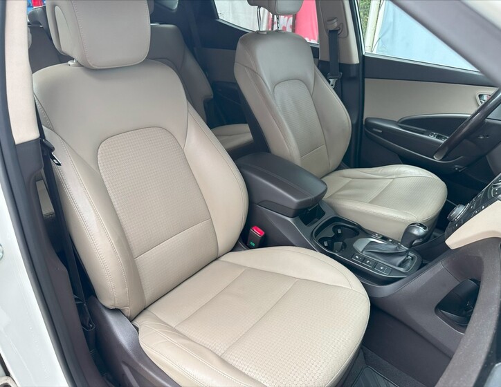 Hyundai Santa Fe 13