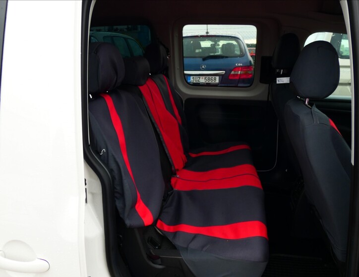 Volkswagen Caddy 11