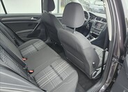 Volkswagen Golf 31