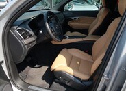 Volvo XC90 8
