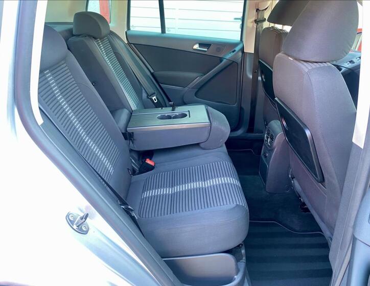 Volkswagen Tiguan 15