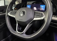 Volkswagen Golf 47