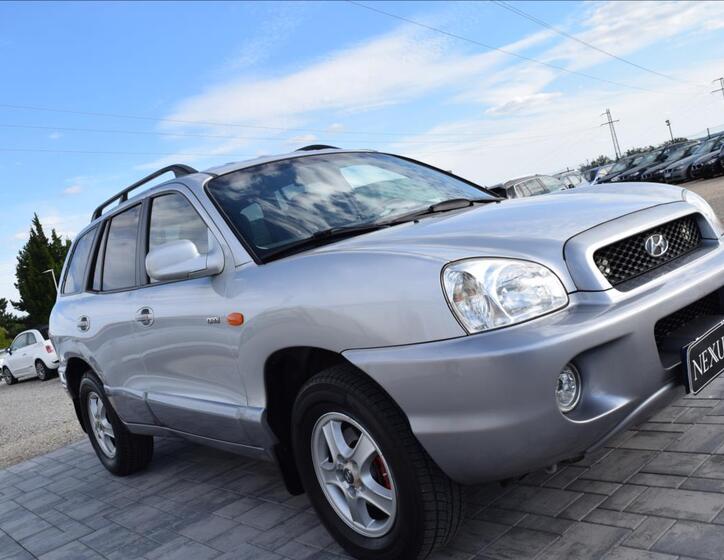 Hyundai Santa Fe 4