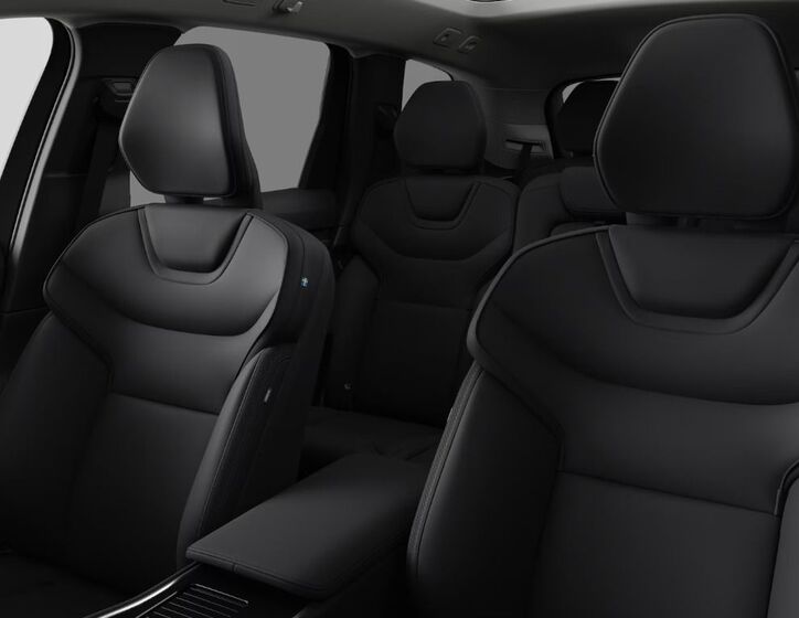 Volvo EX90 11