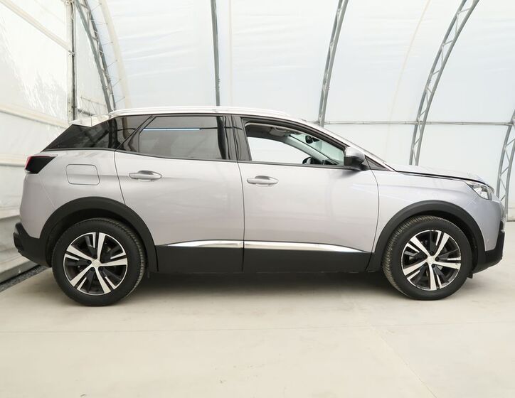 Peugeot 3008 5