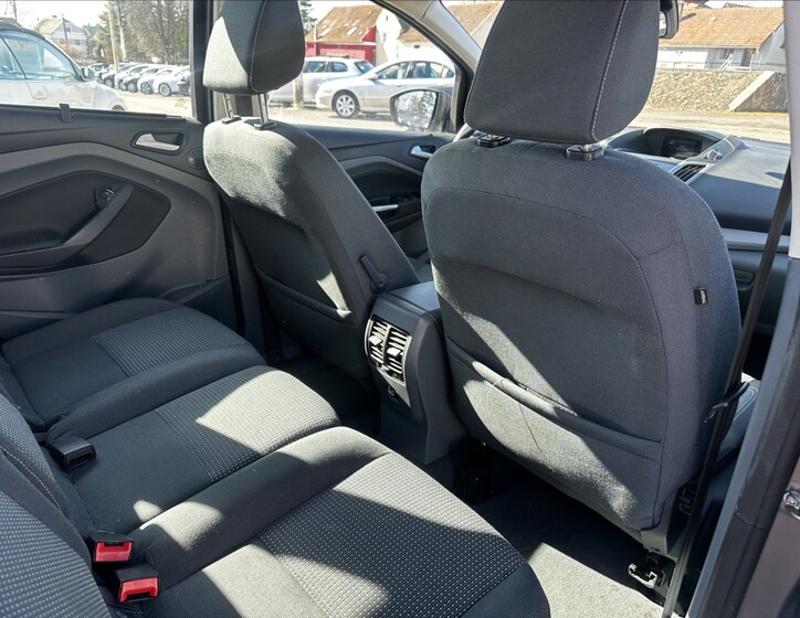 Ford C-MAX 17