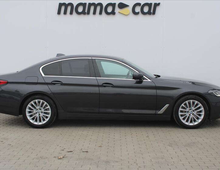 BMW Řada 5 8