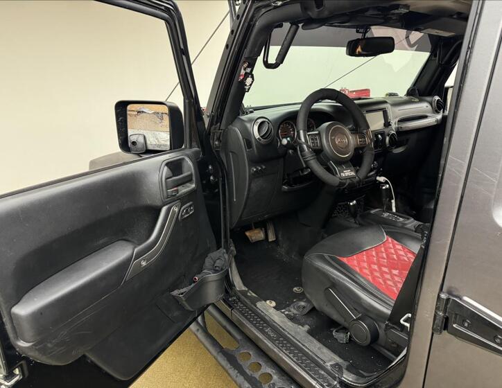 Jeep Wrangler 19