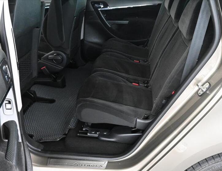 Citroën C4 Picasso 10