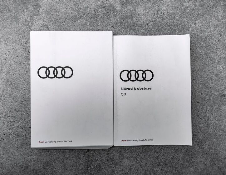 Audi Q8 24