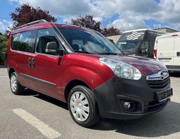 Opel Combo 11