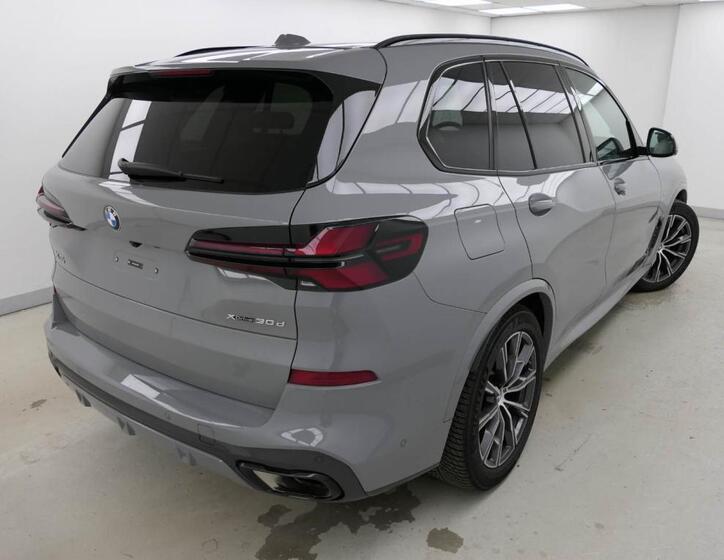 BMW X5 4