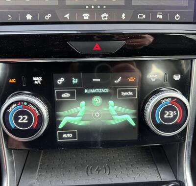 Jaguar XE 26