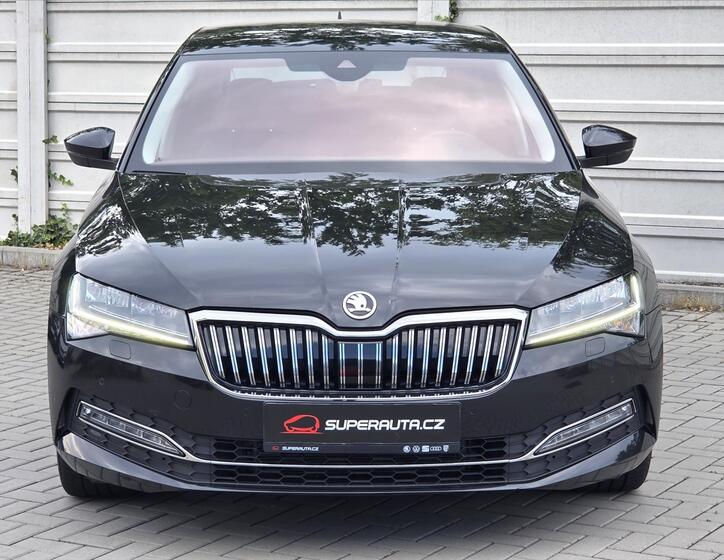 Škoda Superb 2