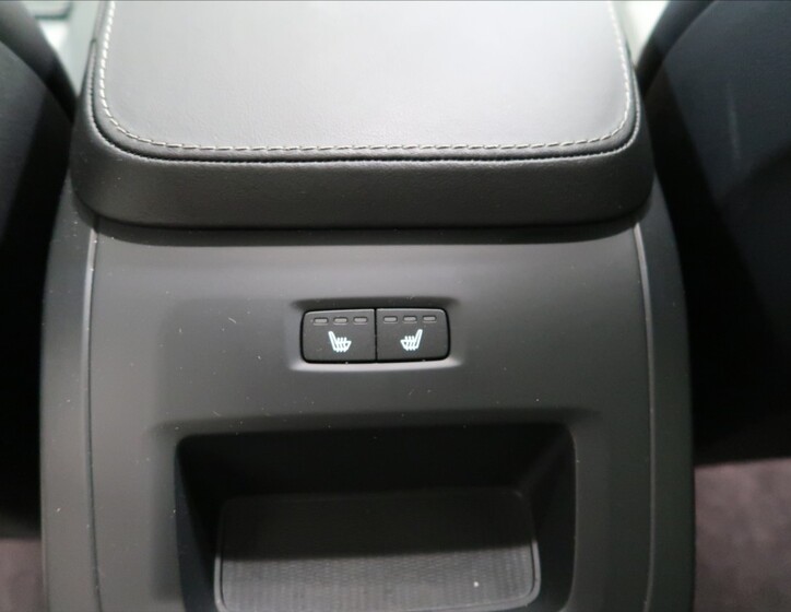 Volvo XC90 26