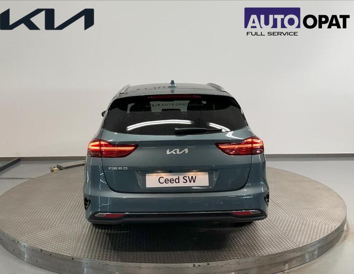 KIA Ceed 4