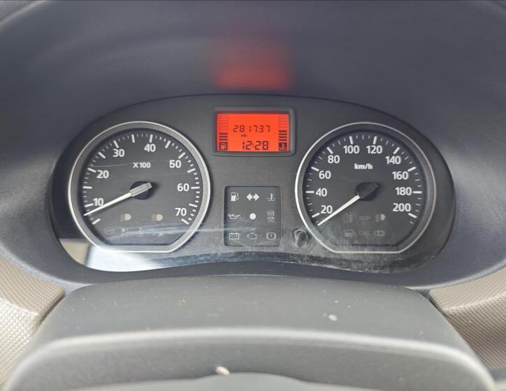 Dacia Sandero 18