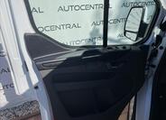 Ford Transit Custom 11