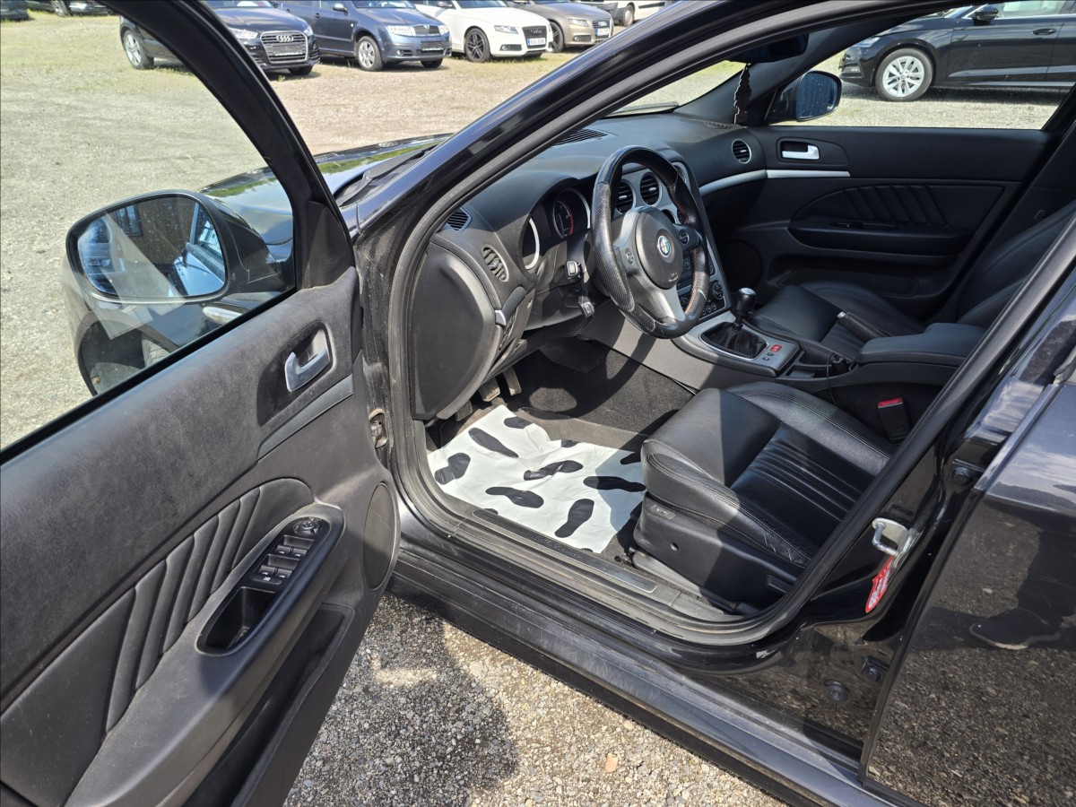 Alfa Romeo 159