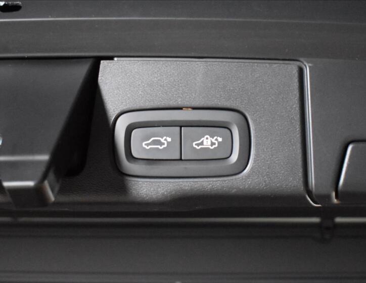 Volvo XC60 12