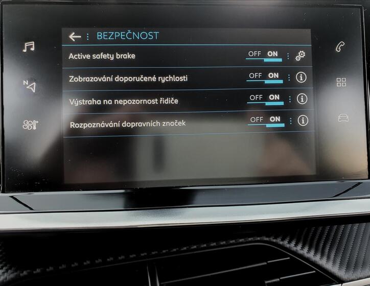 Peugeot 2008 33
