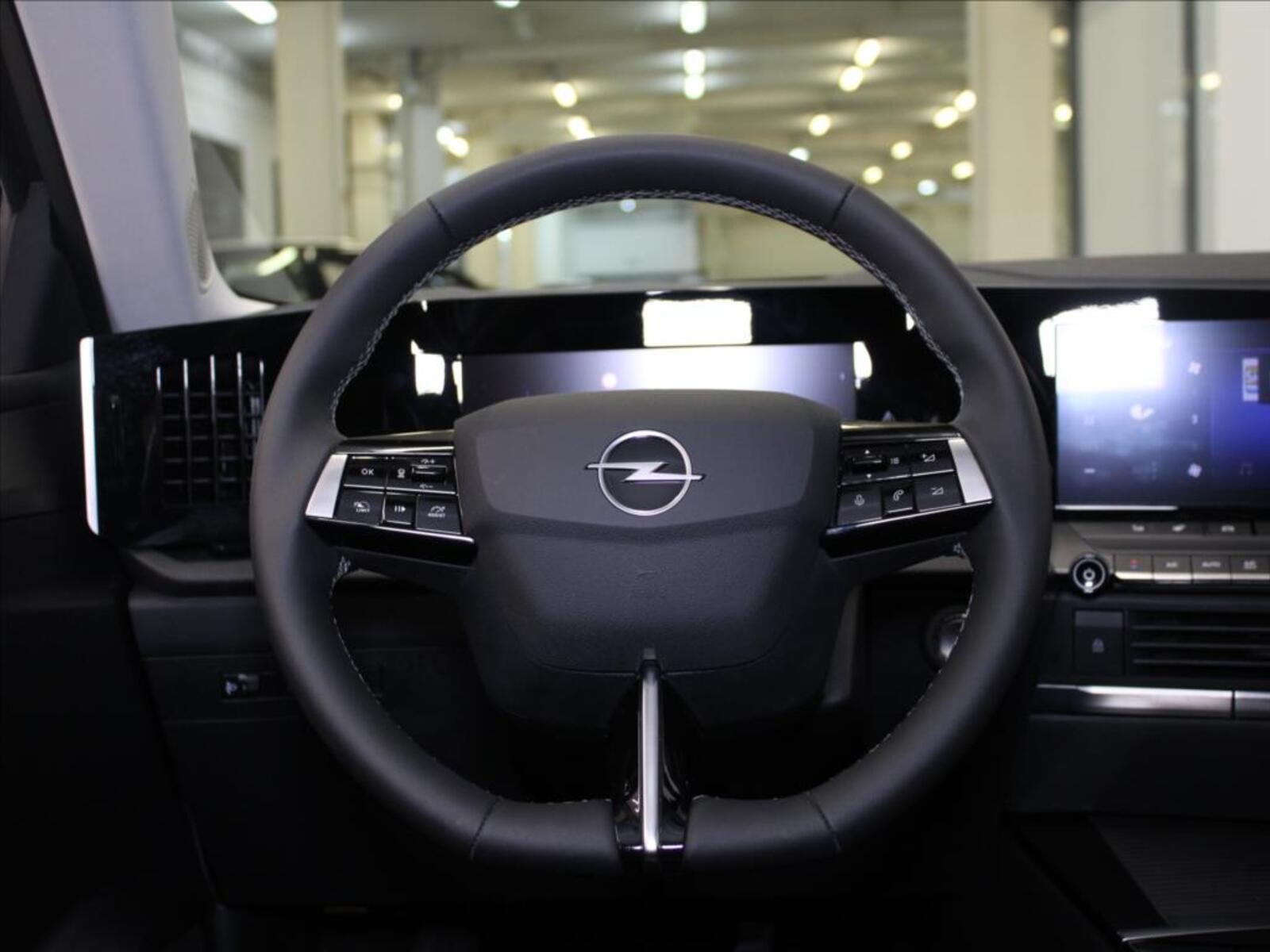 Opel Astra 9