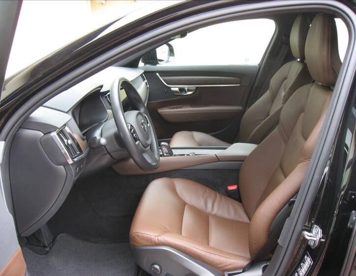 Volvo V90 12