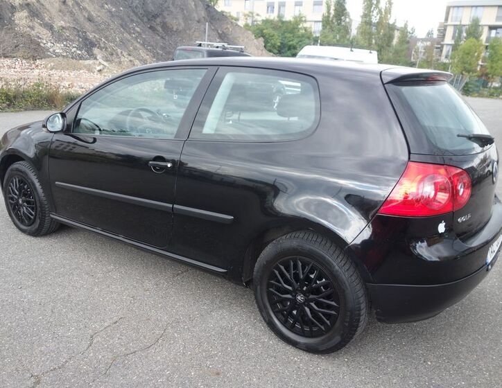 Volkswagen Golf 10