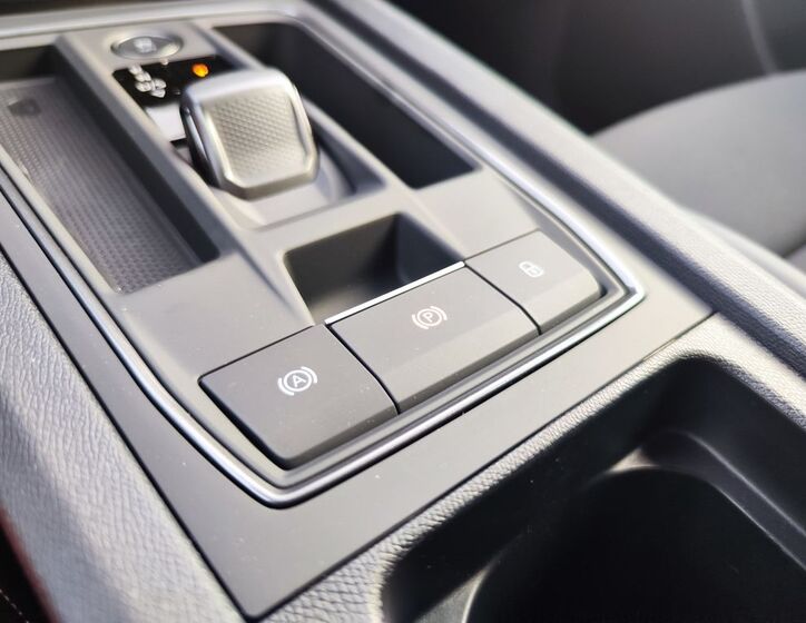 Cupra Leon 27