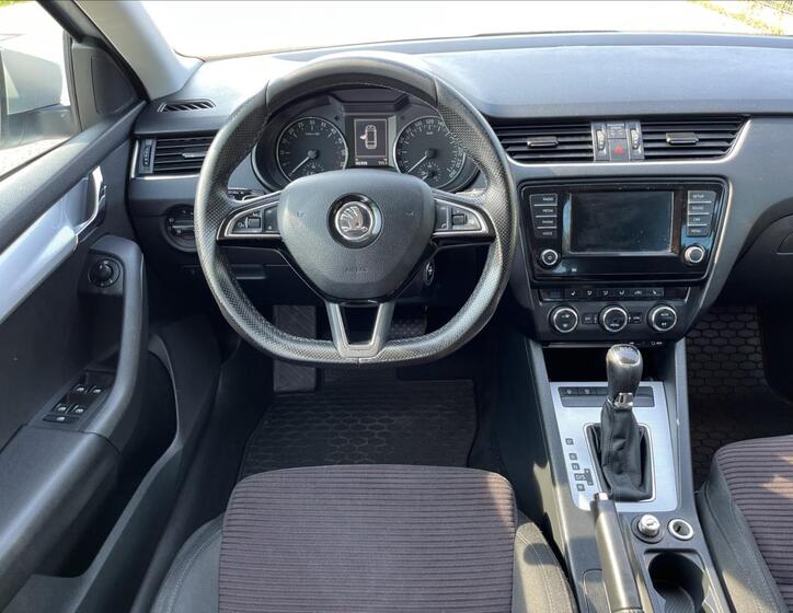 Škoda Octavia 15