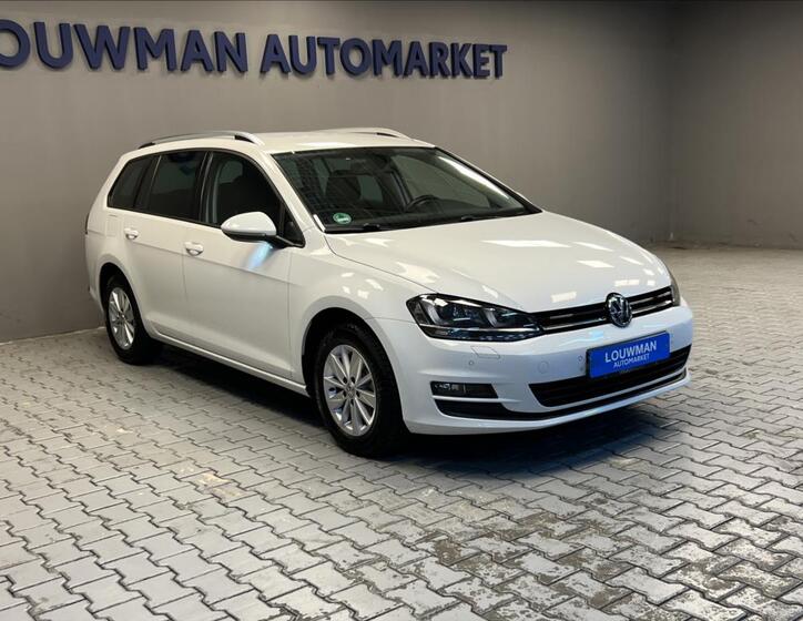 Volkswagen Golf 13