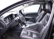 Volvo V60 10