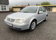 Volkswagen Bora 1