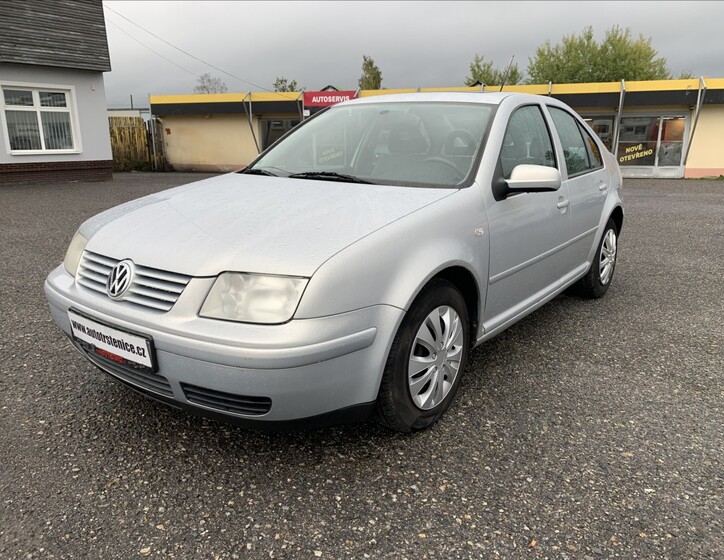 Volkswagen Bora 1