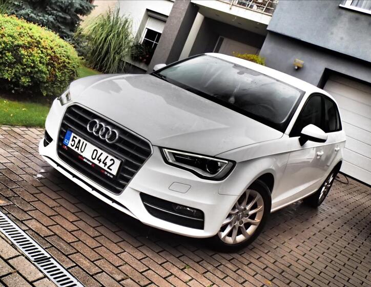 Audi A3 1
