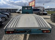 Mercedes-Benz Sprinter 4
