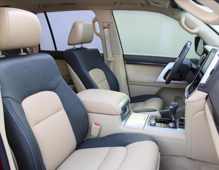 Toyota Land Cruiser 32