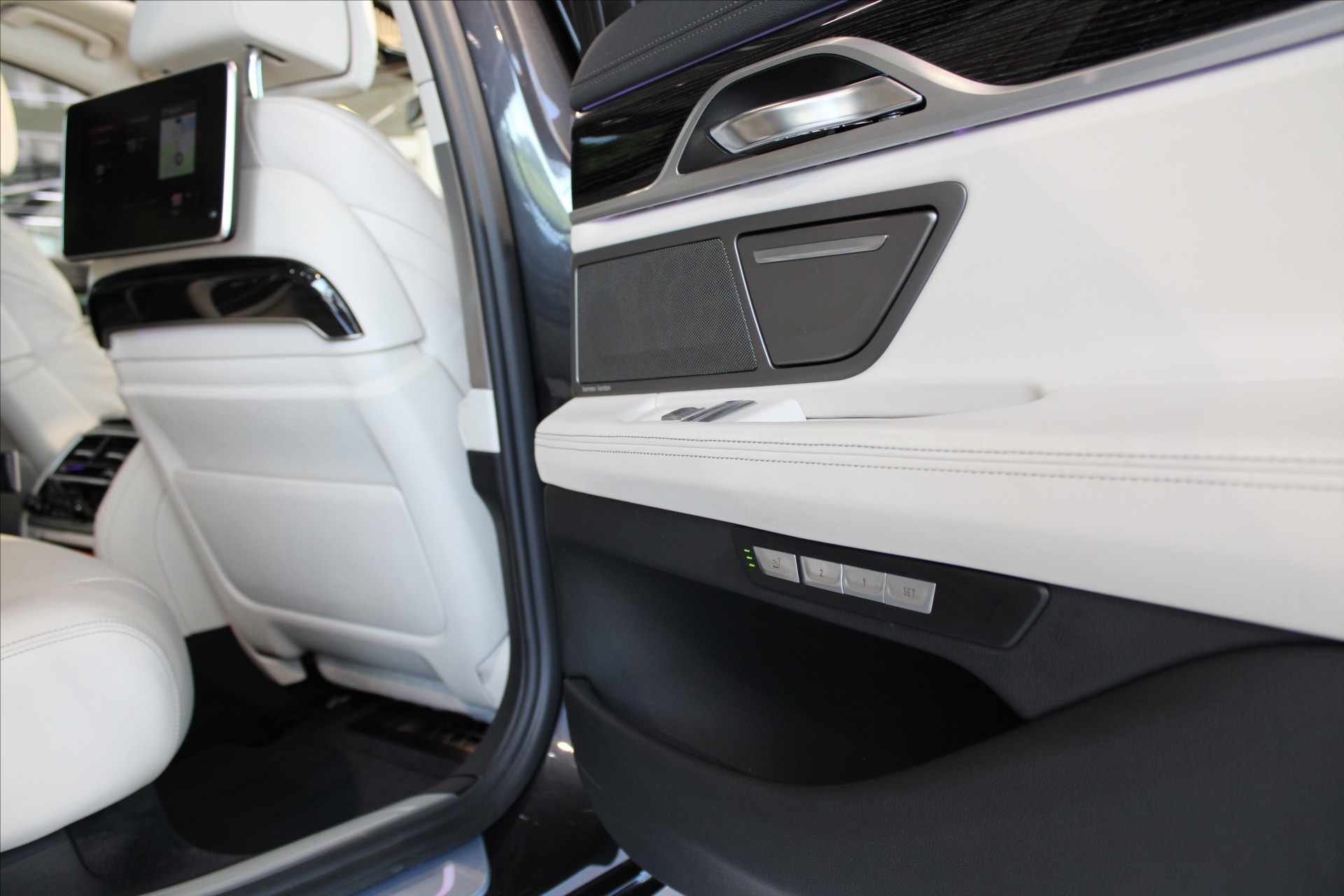 BMW Řada 7
