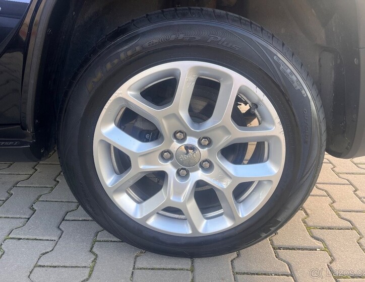 Jeep Renegade 8
