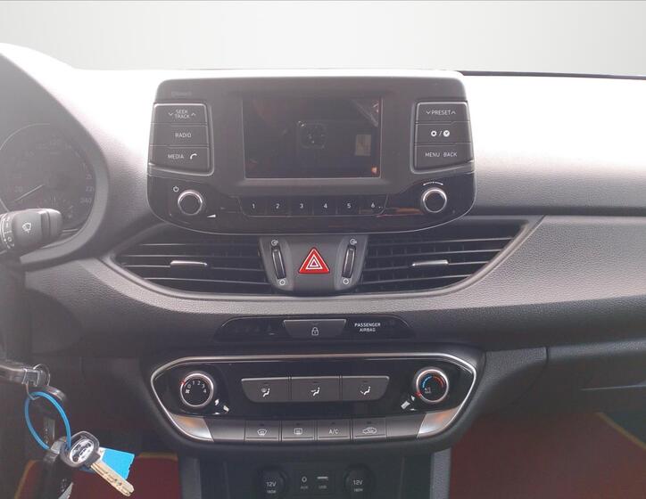 Hyundai i30 10