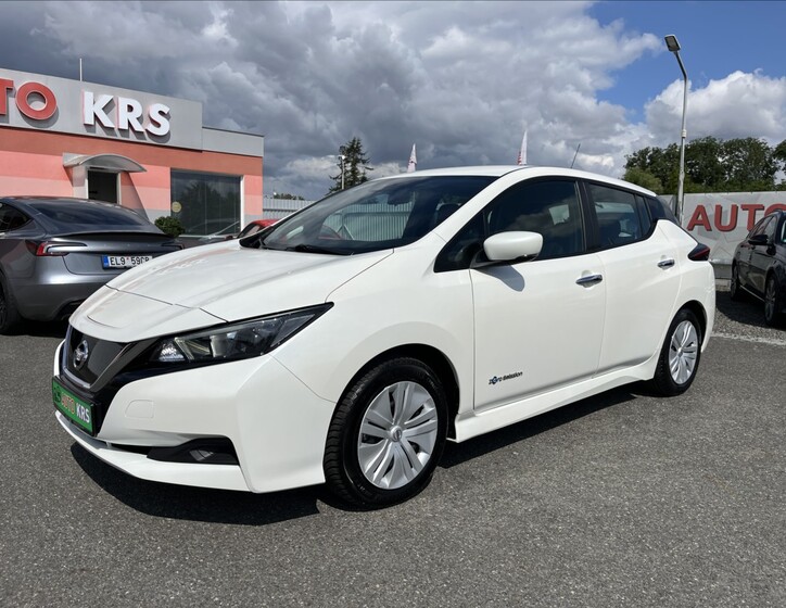 Nissan Leaf 11
