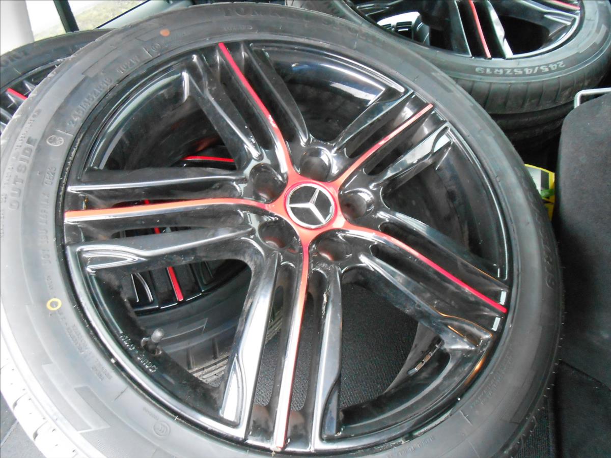 Mercedes-Benz GLK