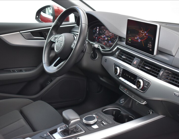 Audi A5 45